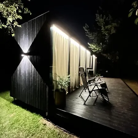 Prázdninový dům Za Zrcadlem *