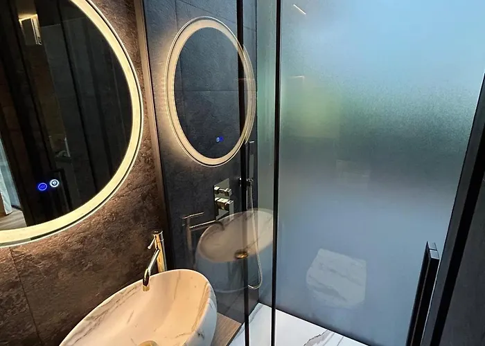 Za Zrcadlem Сasa de vacaciones *